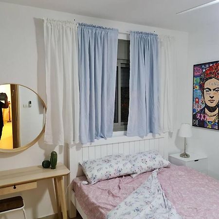 Apartmán מרחק נגיעה בתקווה Petach Tikva Exteriér fotografie
